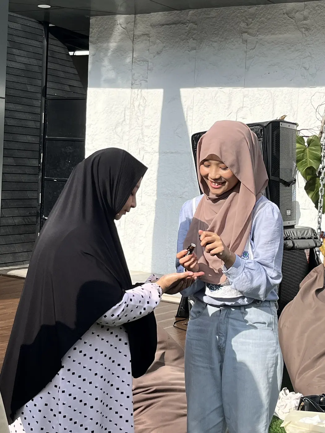 Latihan merasakan energi berpasangan