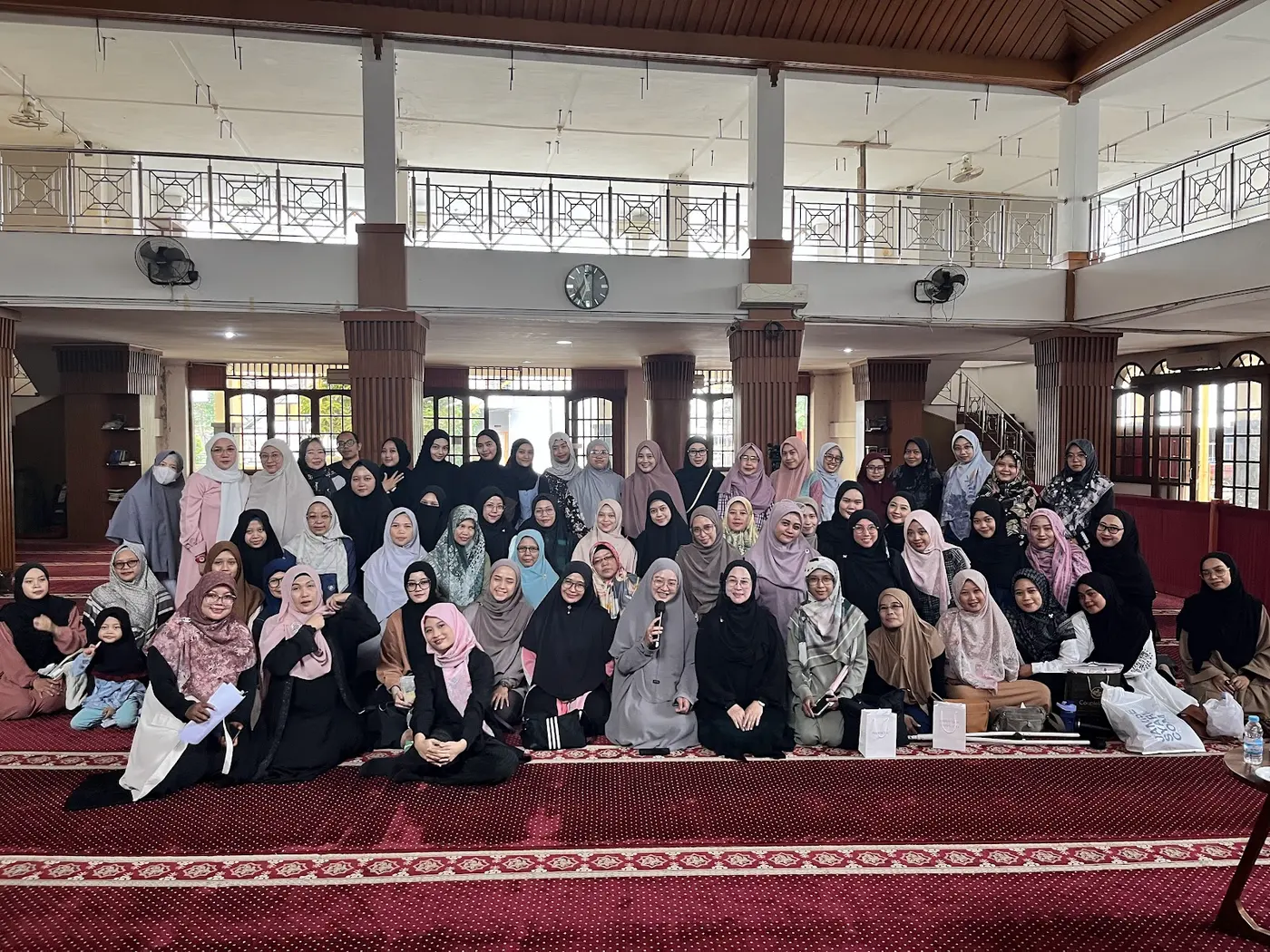 Jamaah kajian memenuhi masjid